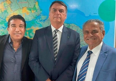 b2ap3_large_magno_bolsonaro_manato_brasilia_marcha_redessociais